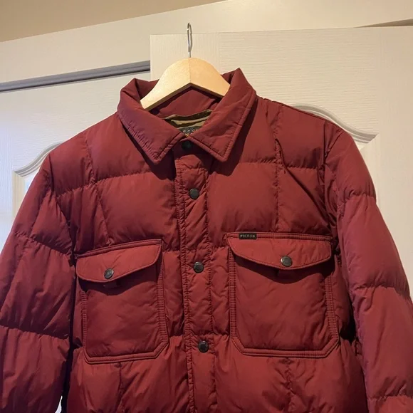 Filson Red Puffer Jacket - Picture 2 of 8